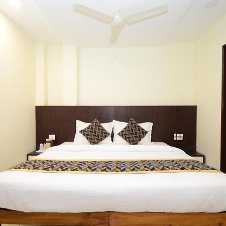 Hotel Rashika Palace Divisione di Divisione di Jaipur Esterno foto