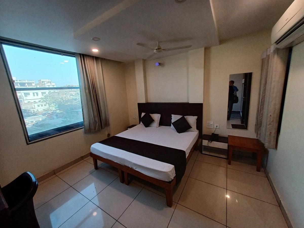 Hotel Rashika Palace Divisione di Divisione di Jaipur Esterno foto