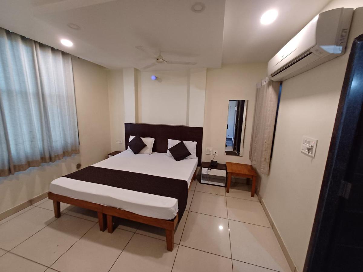 Hotel Rashika Palace Divisione di Divisione di Jaipur Esterno foto
