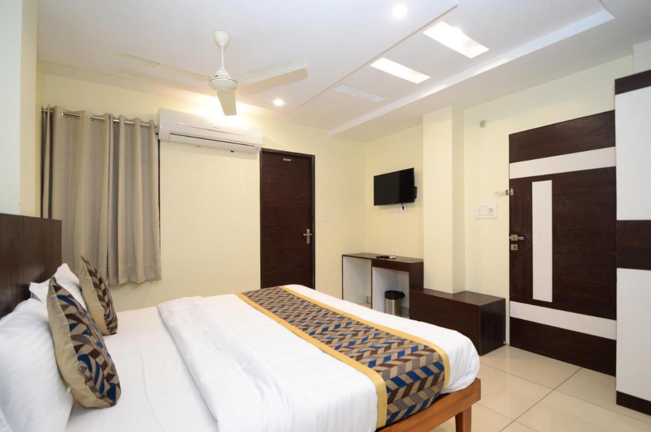 Hotel Rashika Palace Divisione di Divisione di Jaipur Esterno foto